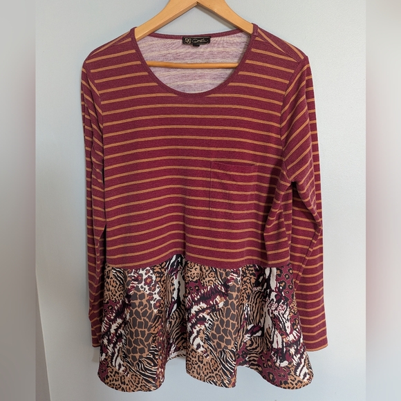 DG2 by Diane Gilman Tops - Diane Gilman Burgundy and Animal Print Women's XL Blouse‎